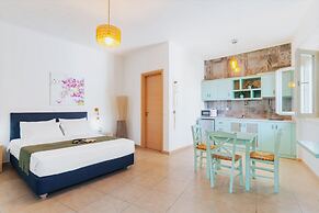 Aelia Apartments & Suites