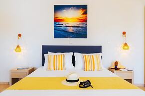 Aelia Apartments & Suites