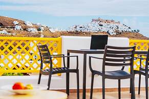 Aelia Apartments & Suites