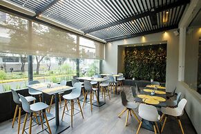 ibis Quito