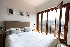 Family Friendly Italian Lakes 3 Bedroom Villa With Wifi, Bbq, Lake Vie