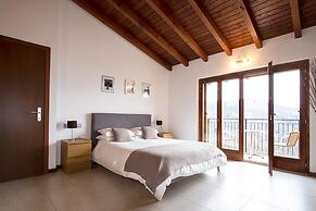 Family Friendly Italian Lakes 3 Bedroom Villa With Wifi, Bbq, Lake Vie