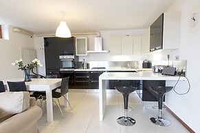 Family Friendly Italian Lakes 3 Bedroom Villa With Wifi, Bbq, Lake Vie