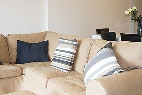 Family Friendly Italian Lakes 3 Bedroom Villa With Wifi, Bbq, Lake Vie