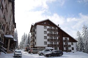 Nevada Aparthotel