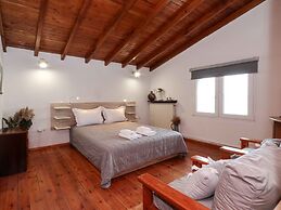 Docker BeachFront House by Halkidiki Villas