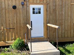 Red Cariboo Apartments