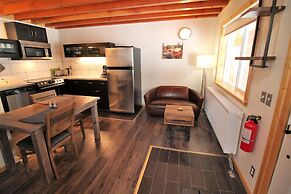 Red Cariboo Apartments