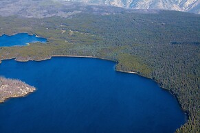 Red Cariboo Apartments