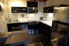 Red Cariboo Apartments