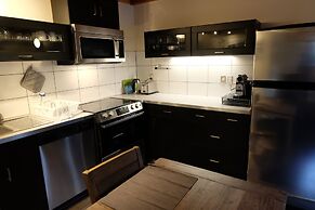 Red Cariboo Apartments