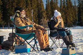 Red Cariboo Apartments