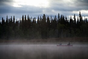 Red Cariboo Apartments