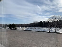 Motel Chute Des Pères