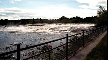 Motel Chute Des Pères