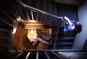 The White Hart Hotel