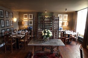 The White Hart Hotel