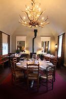 The White Hart Hotel