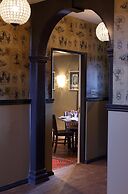 The White Hart Hotel