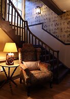 The White Hart Hotel