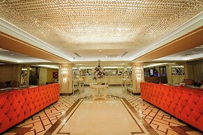 Grand Marcello Hotel & Spa