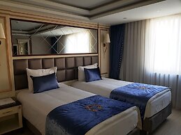 Grand Marcello Hotel & Spa