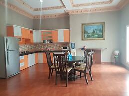 Green Hill Villa Sibolangit