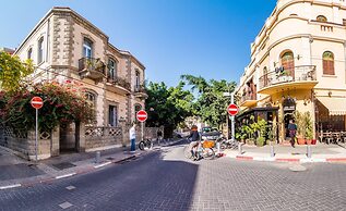 Sasson & Co Luxury 1BR House Neve Tzedek