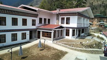 Golden Roots Resorts & Spa