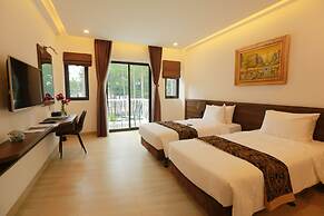 CEREJA Hotel & Resort Da Lat