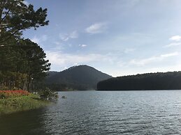 CEREJA Hotel & Resort Da Lat