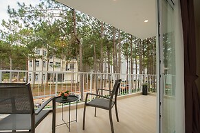 CEREJA Hotel & Resort Da Lat