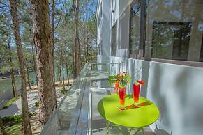 CEREJA Hotel & Resort Da Lat