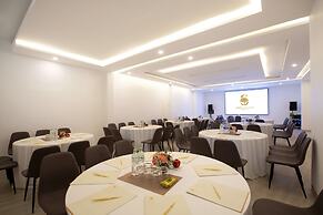 CEREJA Hotel & Resort Da Lat