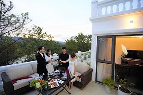 CEREJA Hotel & Resort Da Lat