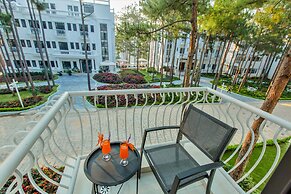 CEREJA Hotel & Resort Da Lat