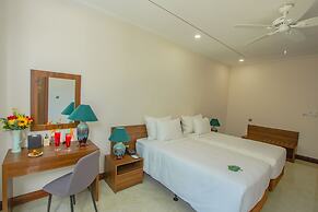 CEREJA Hotel & Resort Da Lat