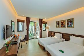 CEREJA Hotel & Resort Da Lat