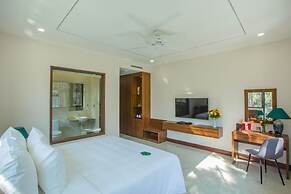 CEREJA Hotel & Resort Da Lat