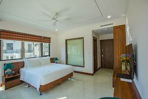 CEREJA Hotel & Resort Da Lat