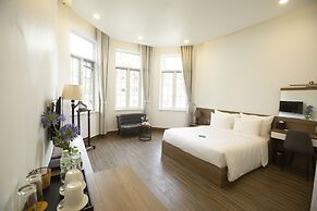 CEREJA Hotel & Resort Da Lat