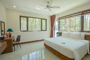 CEREJA Hotel & Resort Da Lat