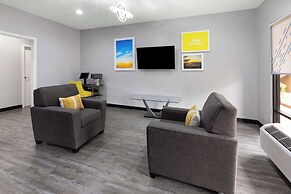 Days Inn by Wyndham North Little Rock/ Maumelle