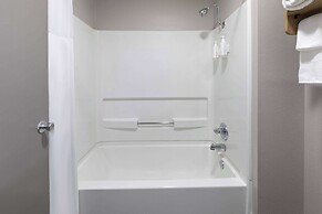 Days Inn by Wyndham North Little Rock/ Maumelle