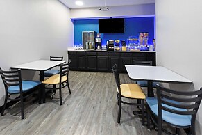 Days Inn by Wyndham North Little Rock/ Maumelle