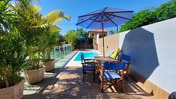 Village Itaúna Inn