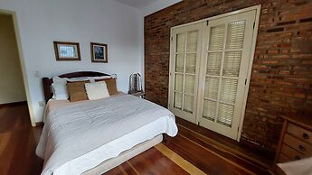 Village Itaúna Inn