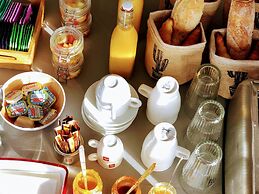 Villa Jwi Lavi Boutique Hotel