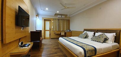 Quartz Himalayan Brothers