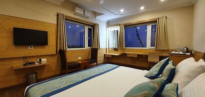 Quartz Himalayan Brothers